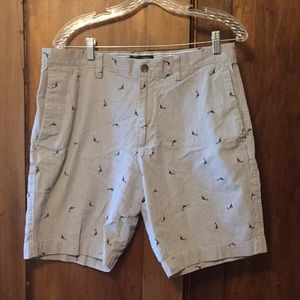 Men’s Banana Republic shorts size 33